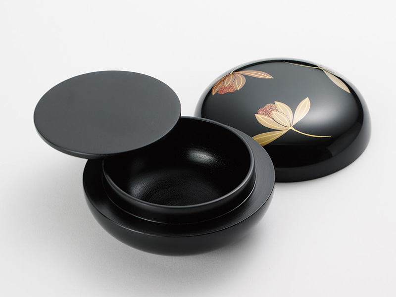 骨花壇 施工例：茨木市 外構工事 新築ナチュラル オープン外構 玄関